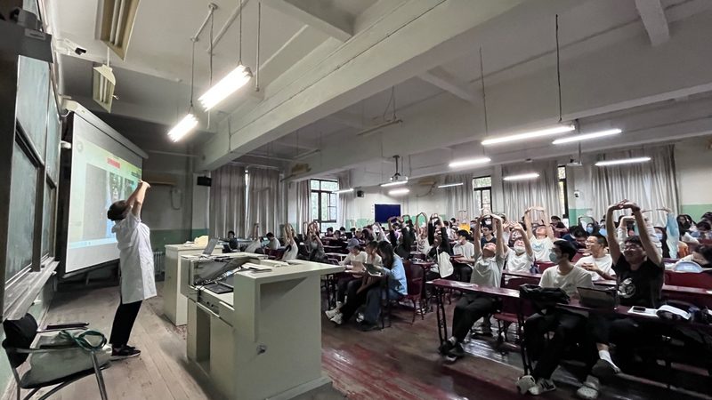 养生保健器材：硅胶与TPE材质的奥秘**